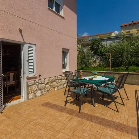 Apartment Diana D. Novi Vinodolski